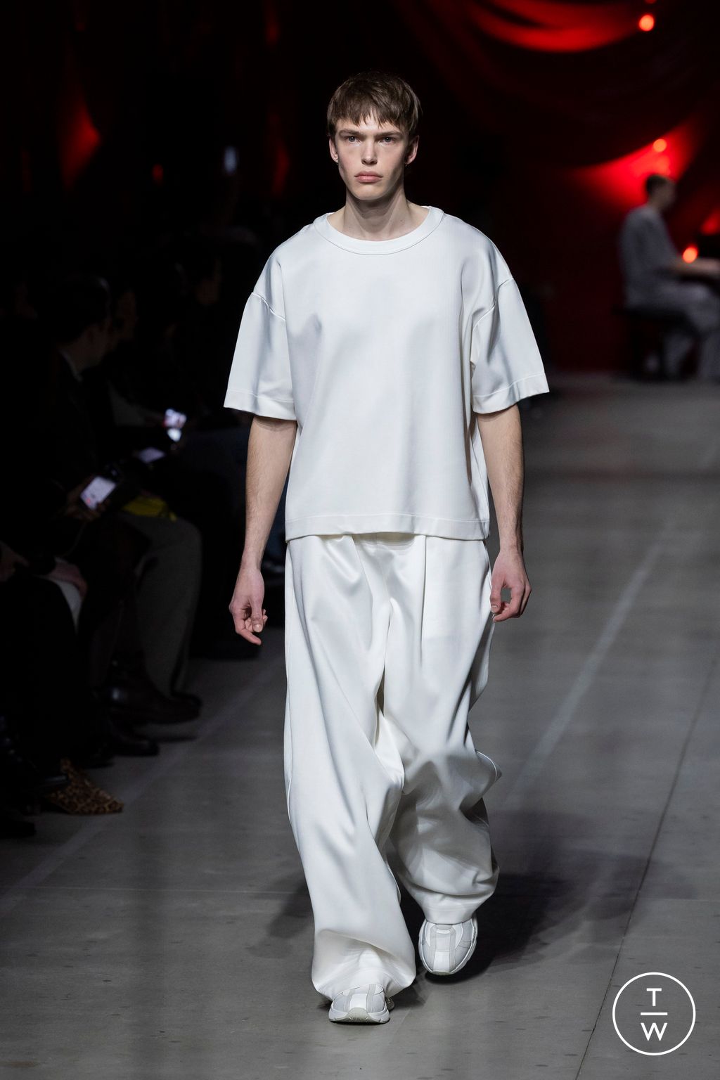 Fashion Week Milan Fall/Winter 2024 look 4 from the GCDS collection 女装