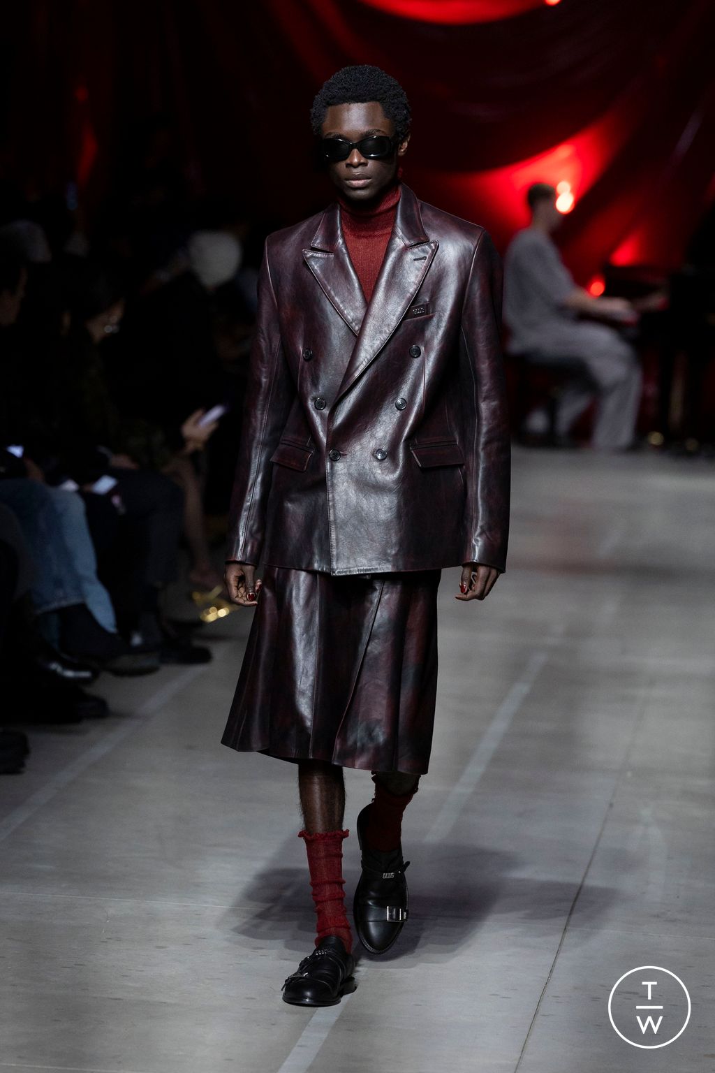 Fashion Week Milan Fall/Winter 2024 look 24 from the GCDS collection 女装