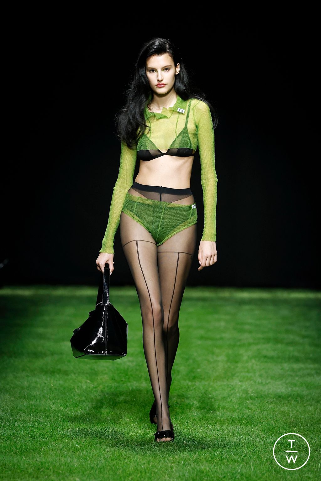 Fashion Week Milan Spring/Summer 2025 look 3 from the GCDS collection 女装