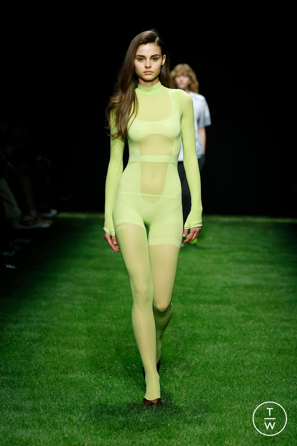 Fashion Week Milan Spring/Summer 2025 look 7 from the GCDS collection 女装