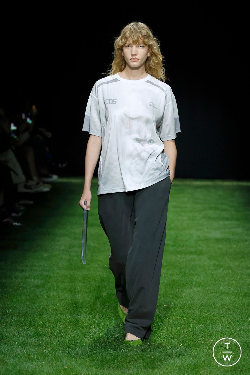 Fashion Week Milan Spring/Summer 2025 look 8 from the GCDS collection 女装