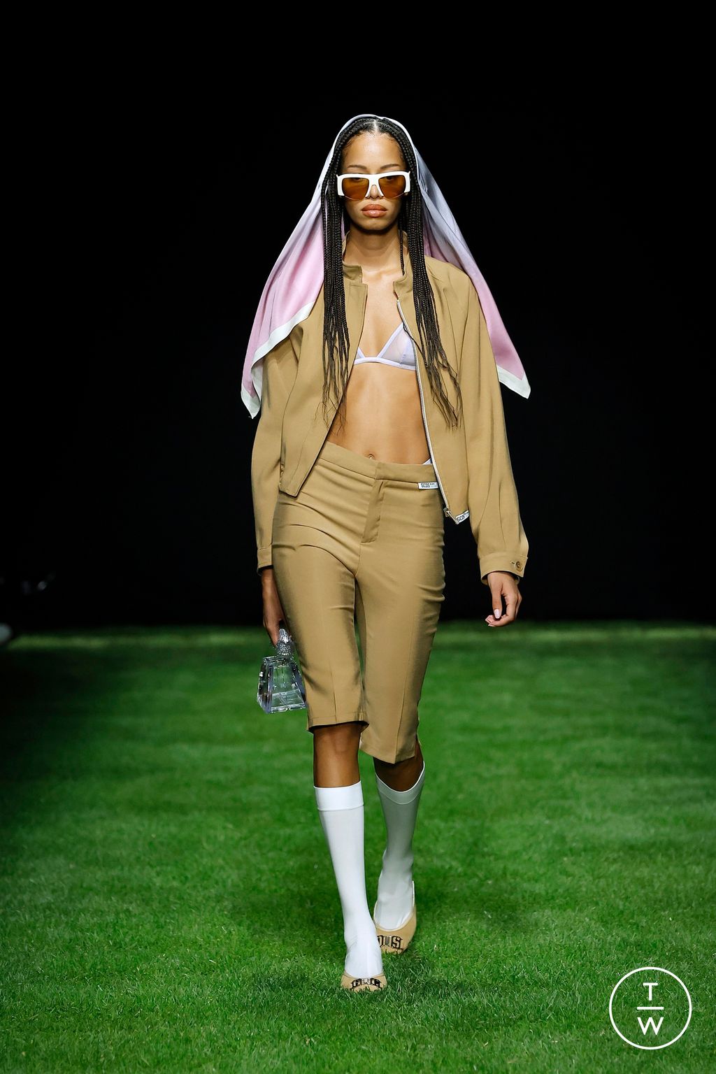 Fashion Week Milan Spring/Summer 2025 look 9 from the GCDS collection 女装