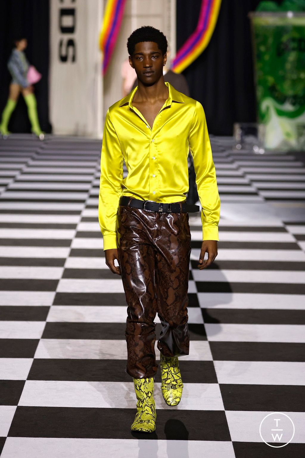 Fashion Week Milan Fall/Winter 2026 look 21 from the GCDS collection womenswear