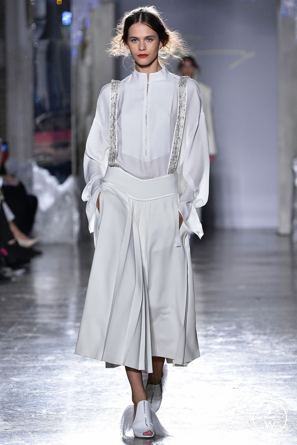Fashion Week Milan Fall/Winter 2019 look 9 de la collection Genny womenswear