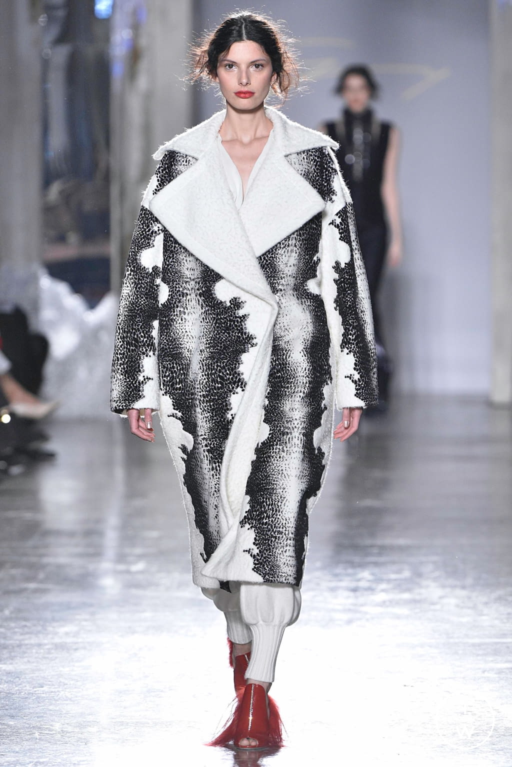 Fashion Week Milan Fall/Winter 2019 look 34 de la collection Genny womenswear