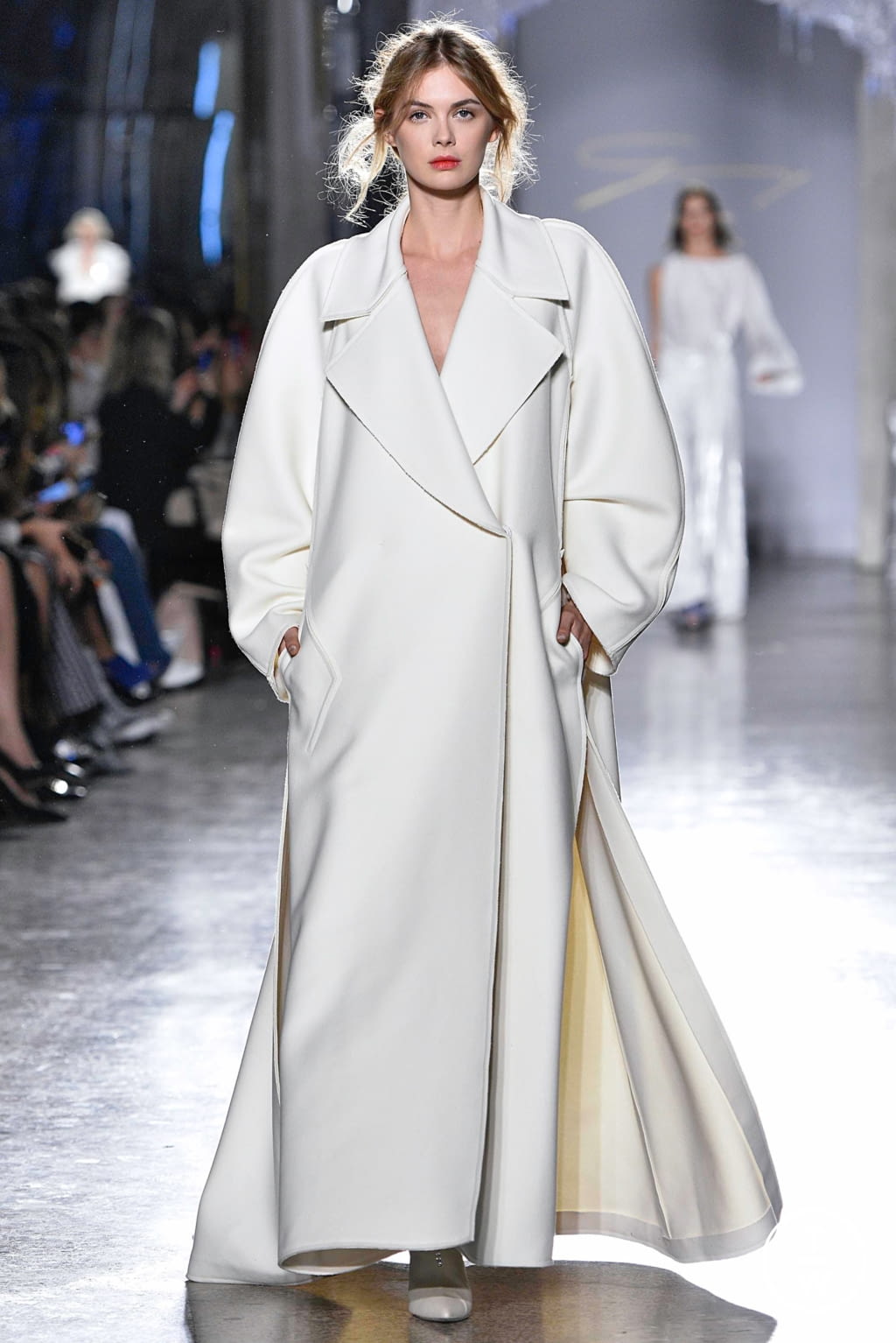 Fashion Week Milan Fall/Winter 2019 look 38 from the Genny collection womenswear