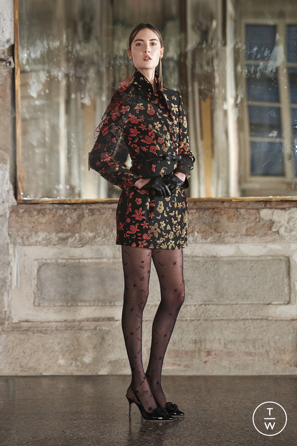 Fashion Week Milan Fall/Winter 2021 look 38 de la collection Genny womenswear