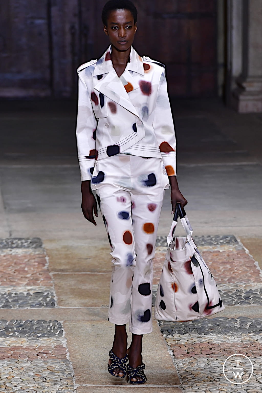 Fashion Week Milan Spring/Summer 2022 look 37 from the Genny collection womenswear