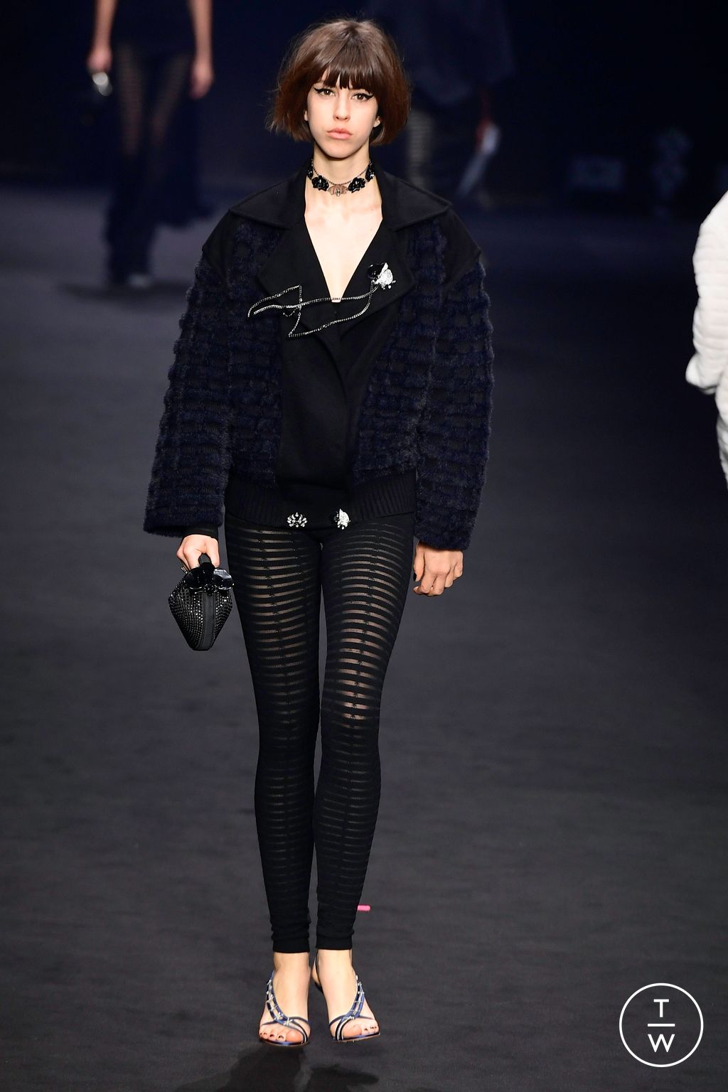 Fashion Week Milan Fall/Winter 2023 look 13 from the Genny collection 女装