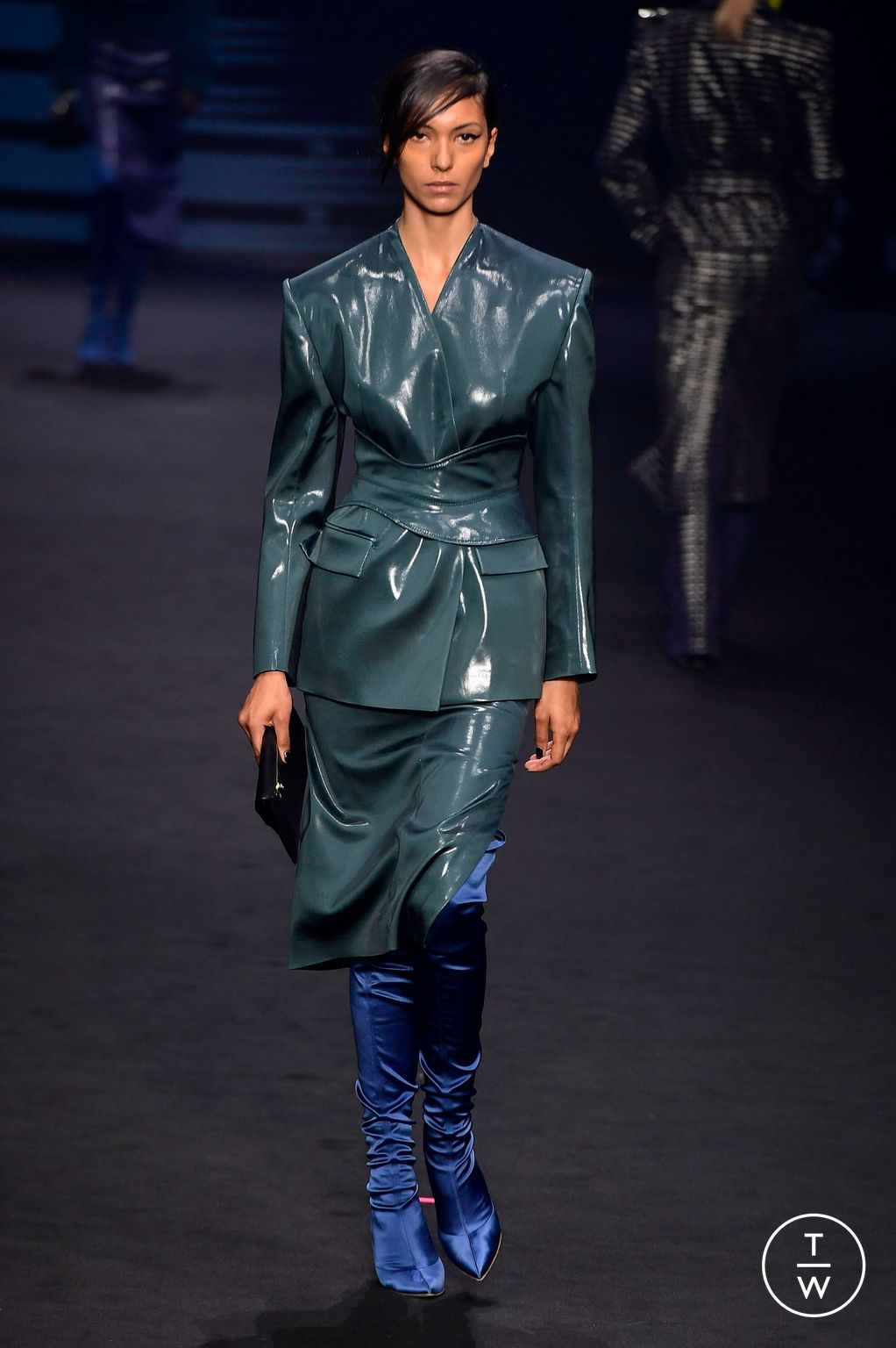 Fashion Week Milan Fall/Winter 2023 look 19 from the Genny collection 女装