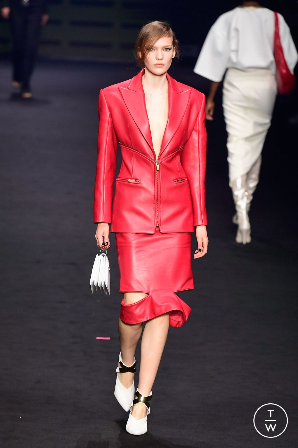 Fashion Week Milan Fall/Winter 2023 look 25 from the Genny collection womenswear