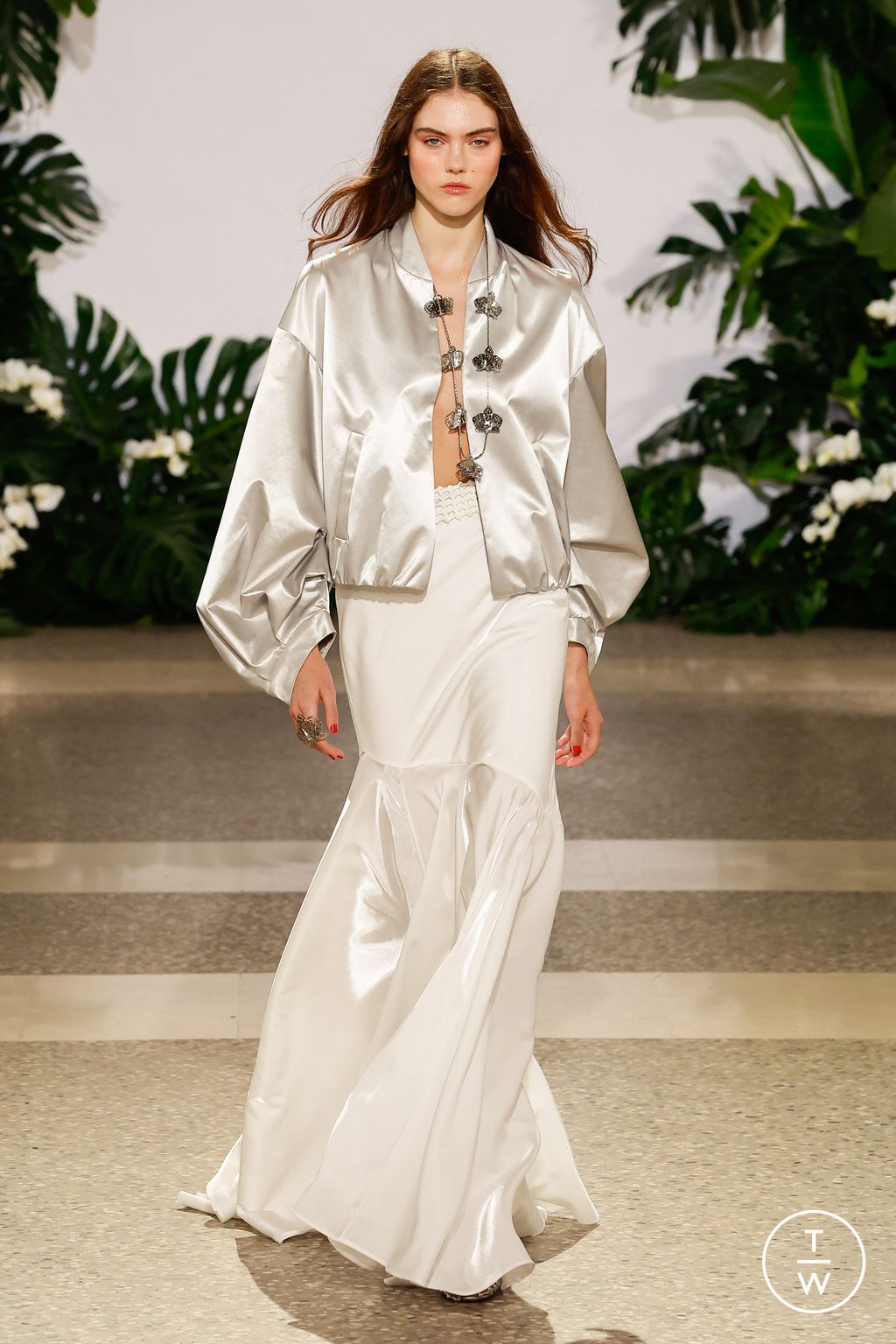 Fashion Week Milan Spring/Summer 2024 look 1 from the Genny collection 女装