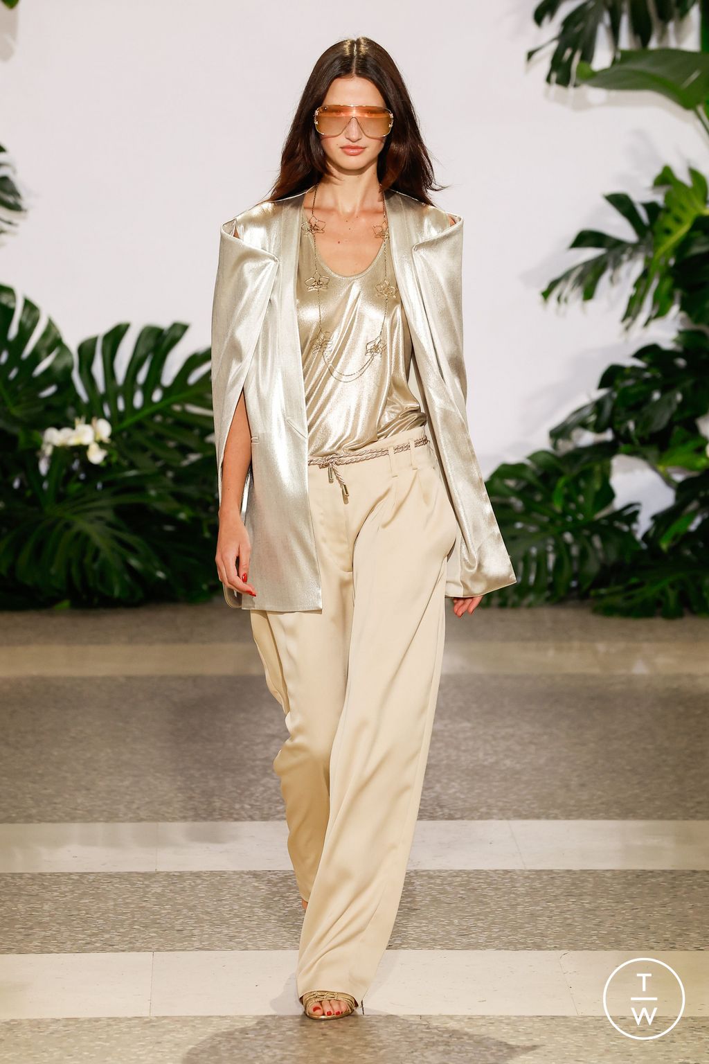 Fashion Week Milan Spring/Summer 2024 look 22 from the Genny collection 女装