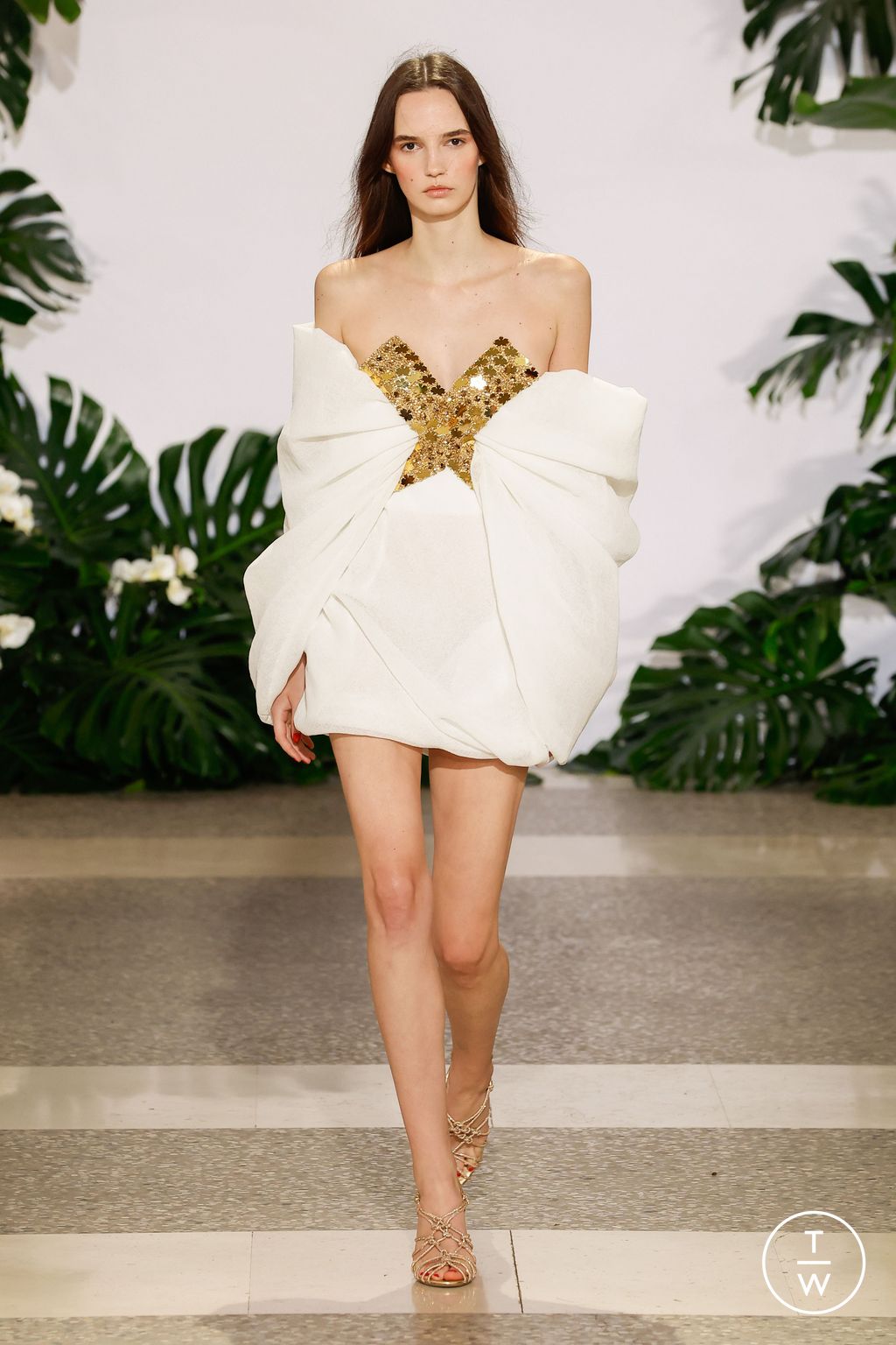 Fashion Week Milan Spring/Summer 2024 look 36 de la collection Genny womenswear