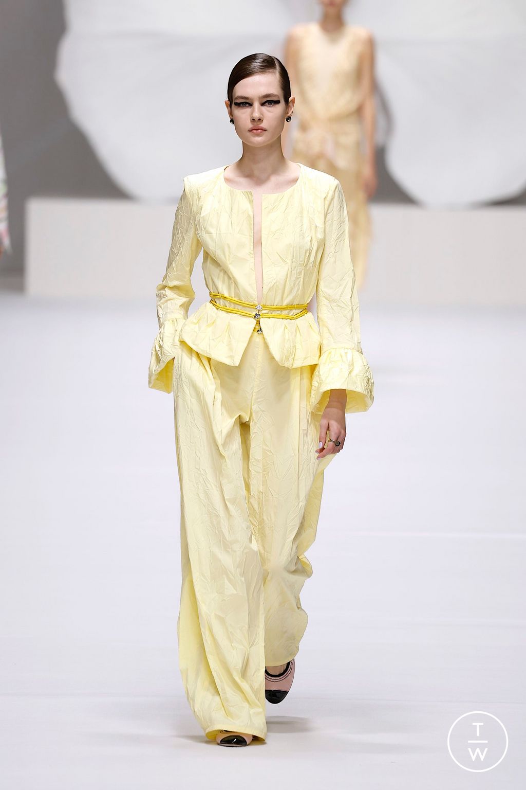 Fashion Week Milan Spring/Summer 2025 look 11 from the Genny collection 女装