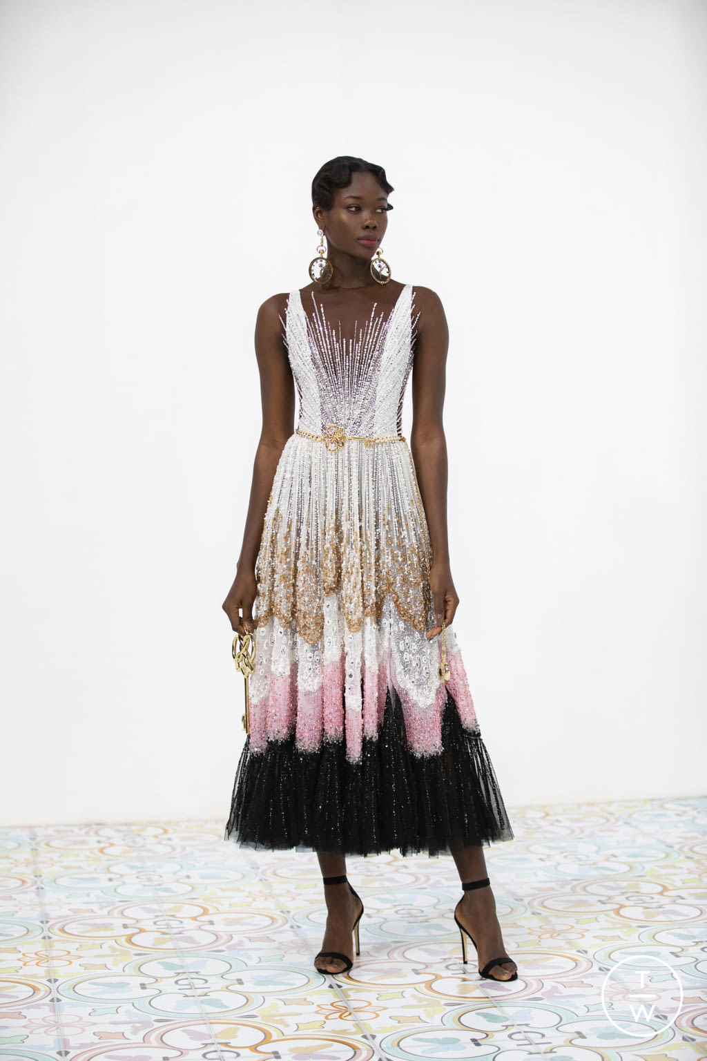 Fashion Week Paris Spring/Summer 2022 look 1 from the Georges Hobeika collection couture