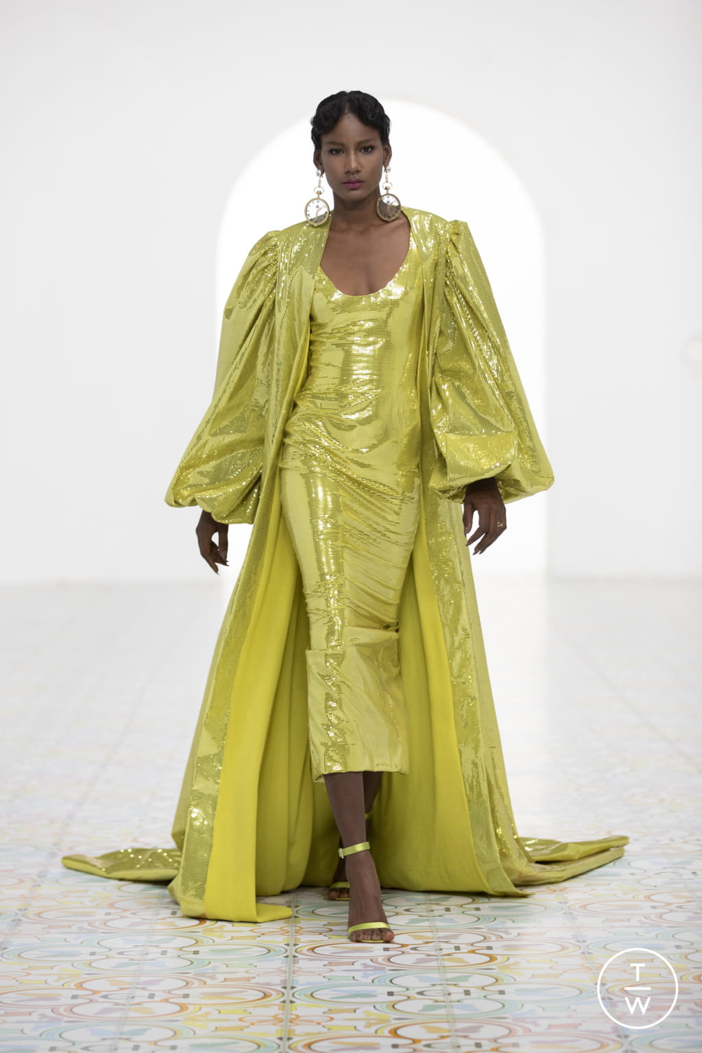 Fashion Week Paris Spring/Summer 2022 look 3 from the Georges Hobeika collection couture