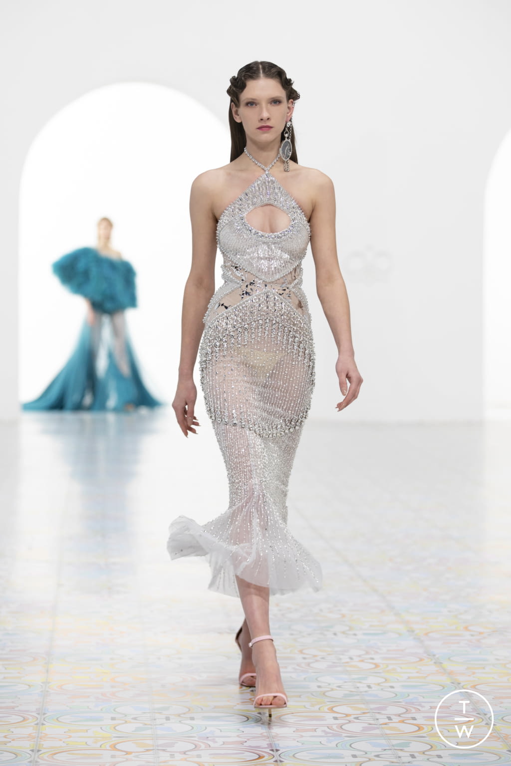Fashion Week Paris Spring/Summer 2022 look 8 de la collection Georges Hobeika couture