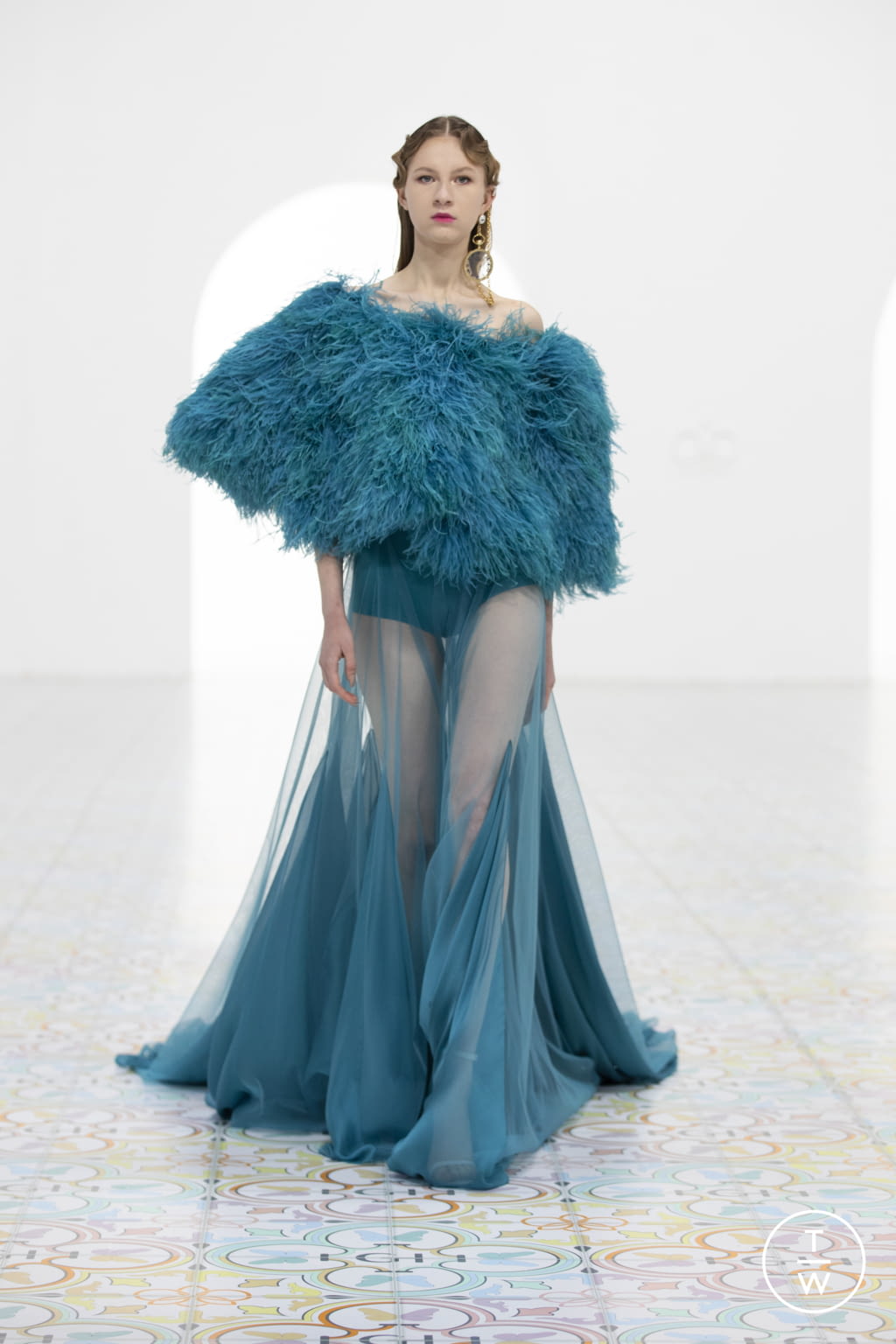 Fashion Week Paris Spring/Summer 2022 look 12 from the Georges Hobeika collection 高级定制
