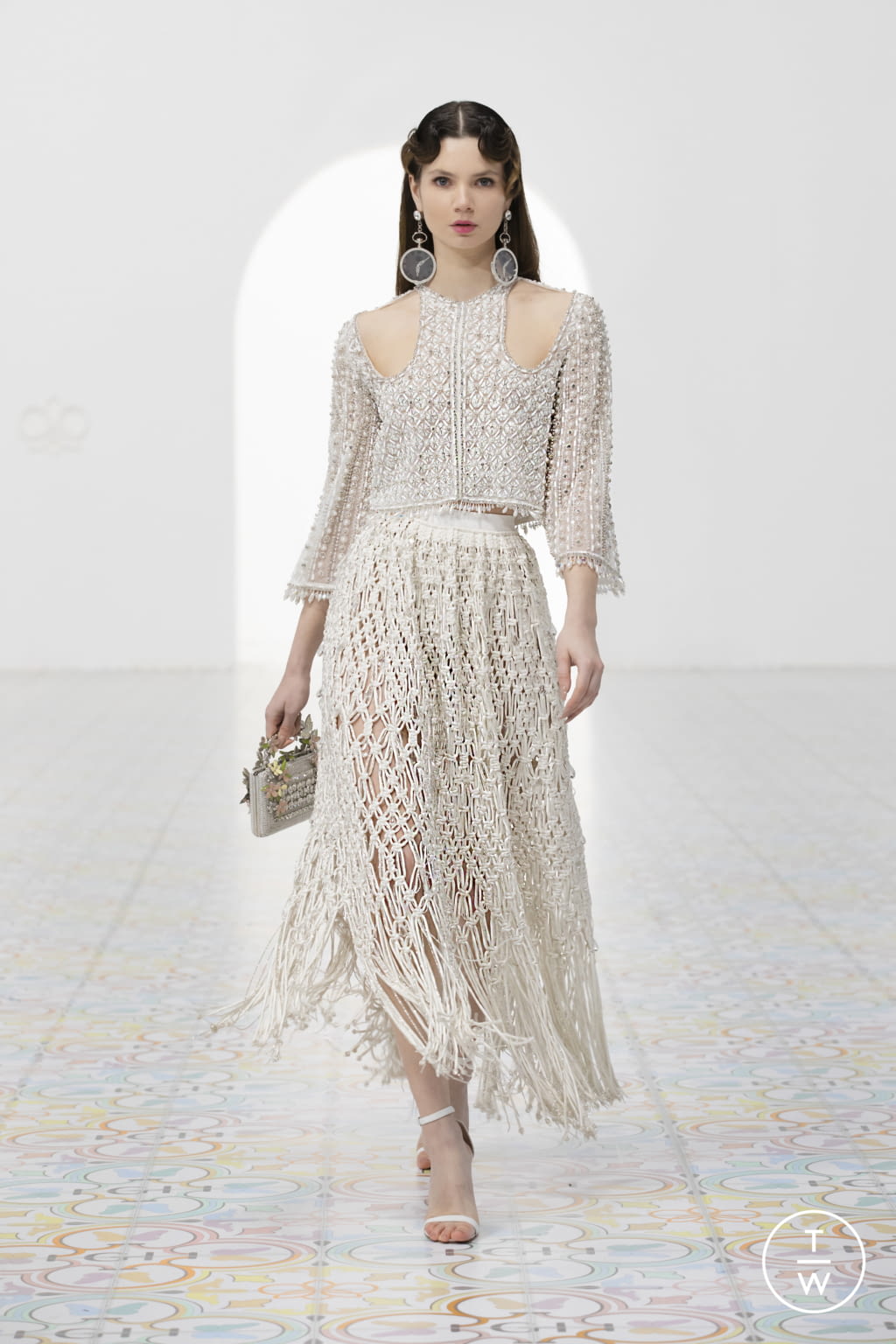 Fashion Week Paris Spring/Summer 2022 look 16 from the Georges Hobeika collection couture