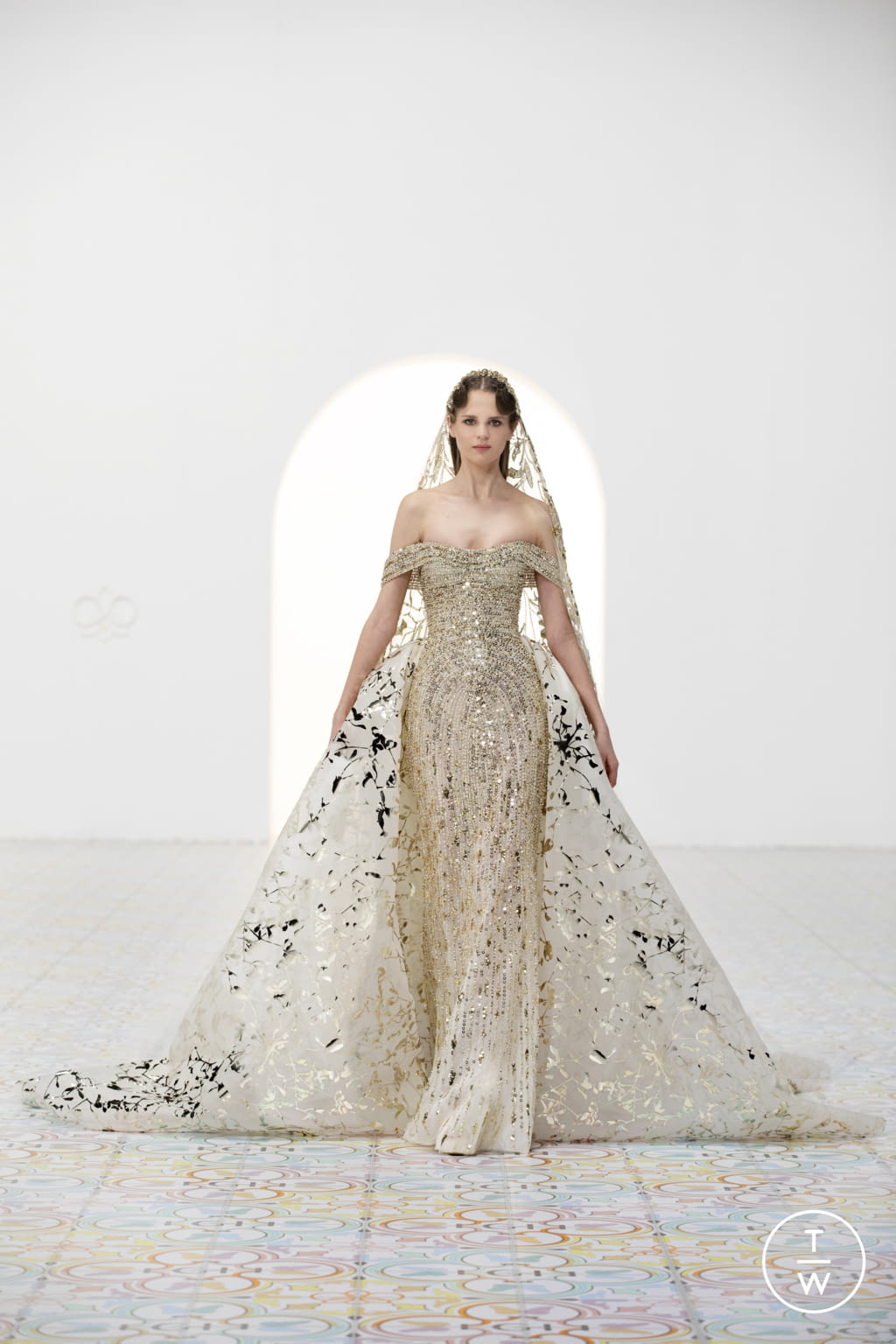 Fashion Week Paris Spring/Summer 2022 look 41 from the Georges Hobeika collection 高级定制