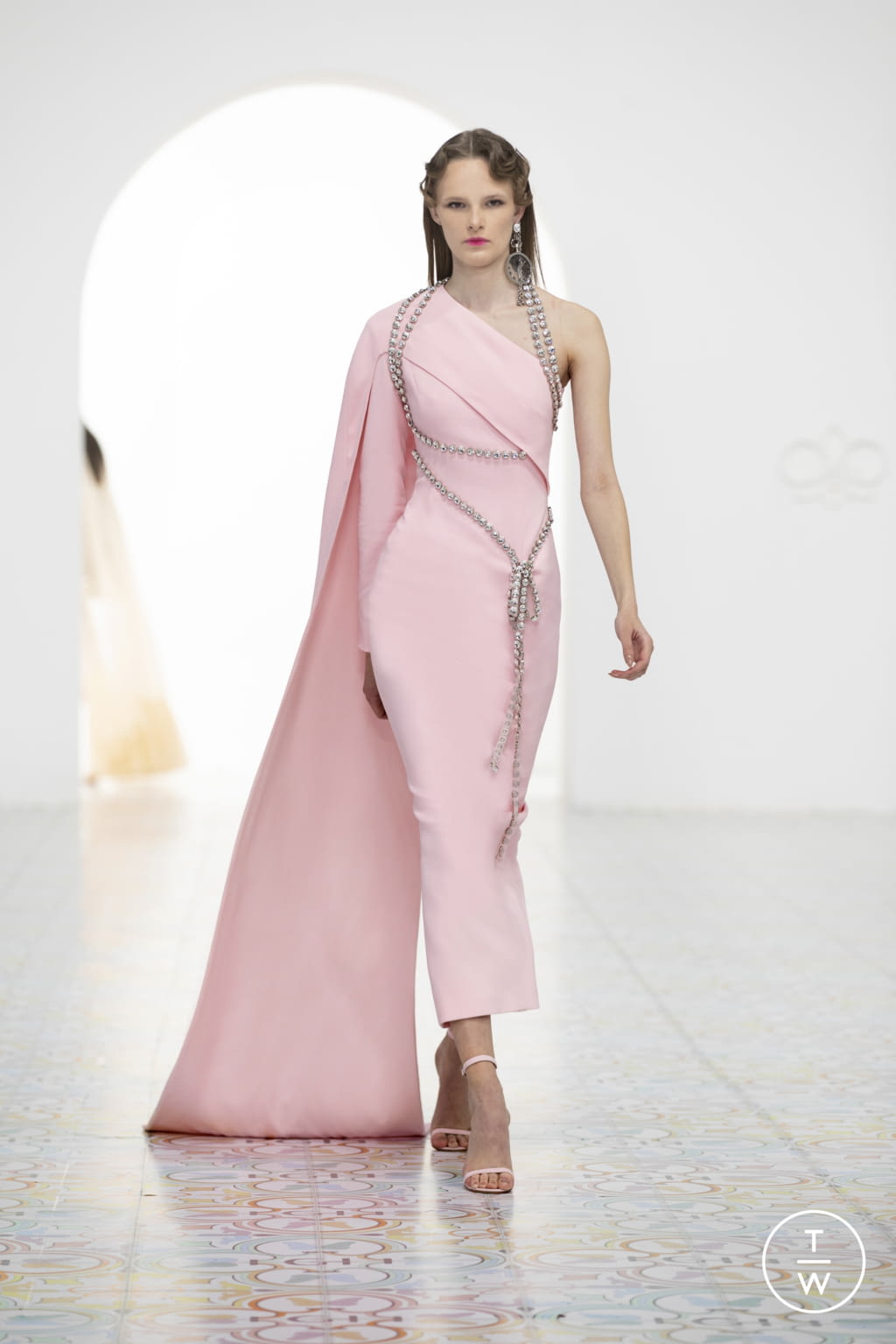 Fashion Week Paris Spring/Summer 2022 look 47 from the Georges Hobeika collection couture