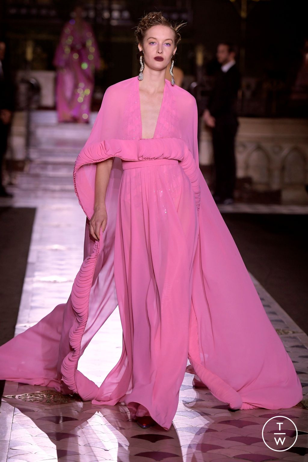 Fashion Week Paris Spring/Summer 2024 look 12 from the Georges Chakra collection couture