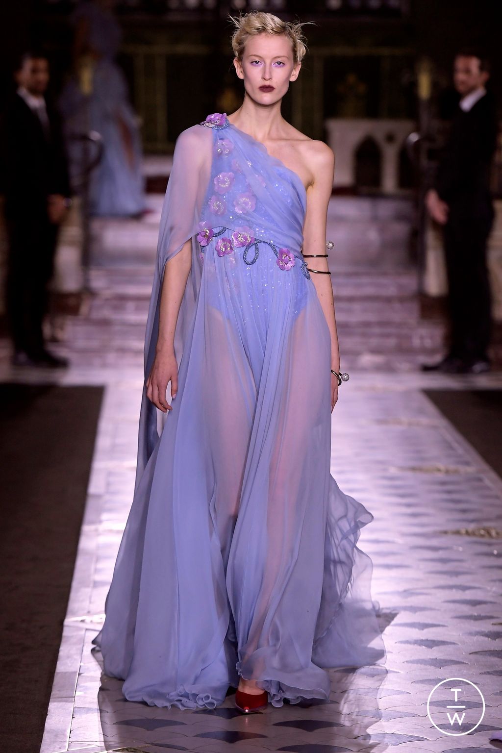 Fashion Week Paris Spring/Summer 2024 look 21 from the Georges Chakra collection couture