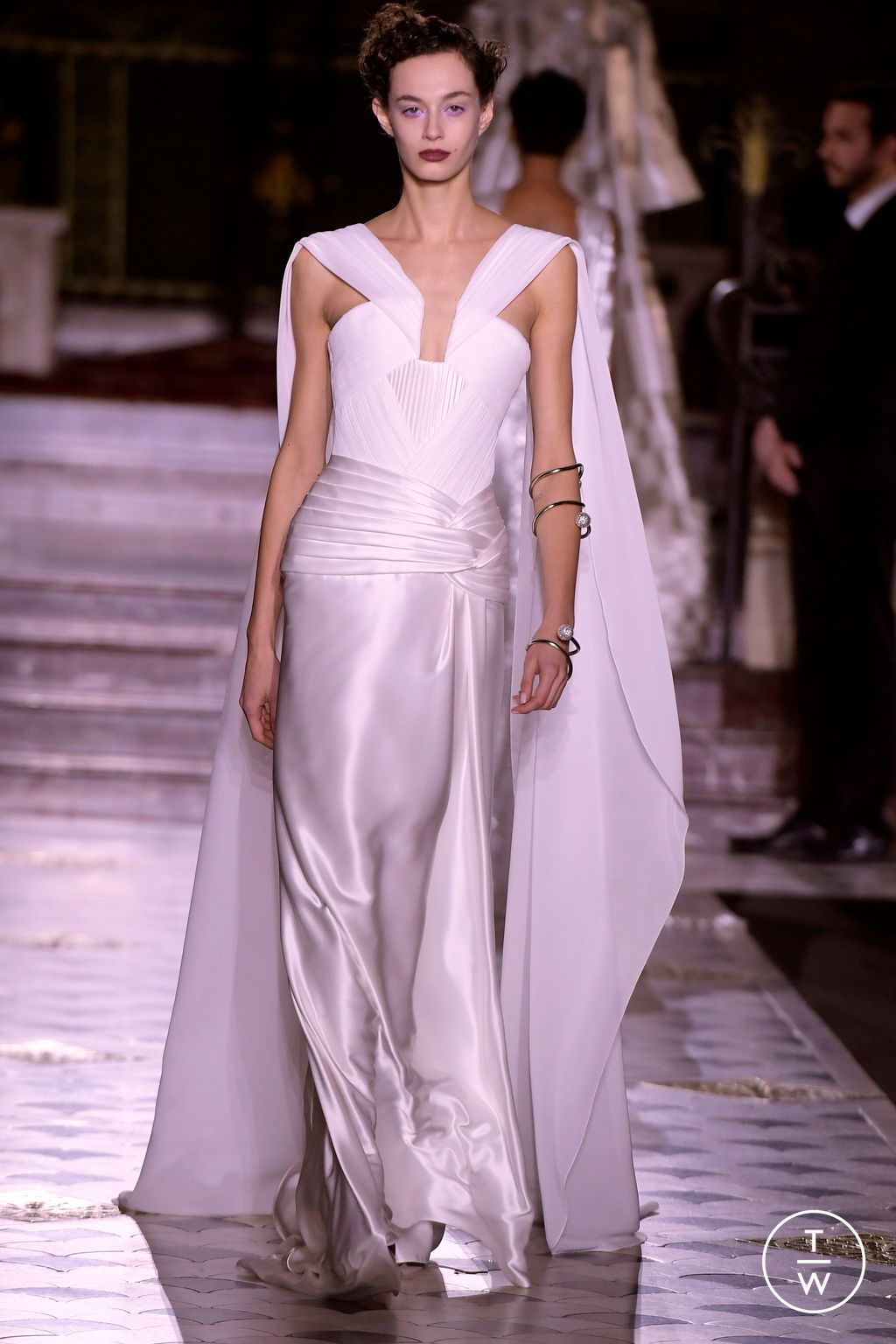 Fashion Week Paris Spring/Summer 2024 look 36 from the Georges Chakra collection couture