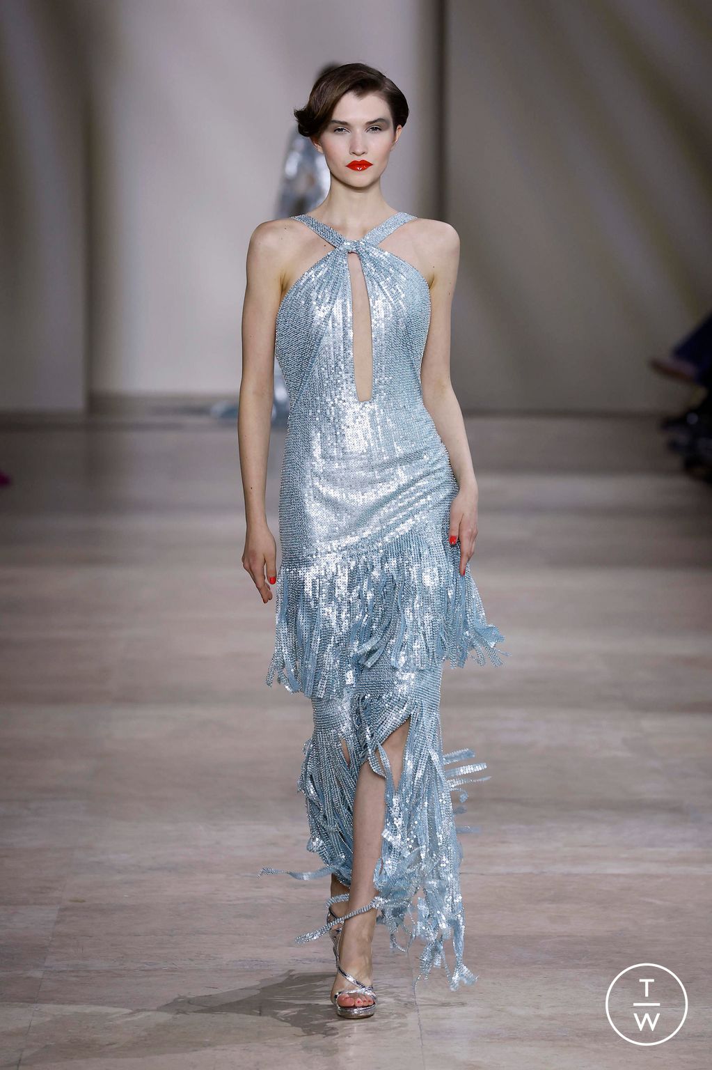 Fashion Week Paris Spring/Summer 2025 look 7 from the Georges Chakra collection couture