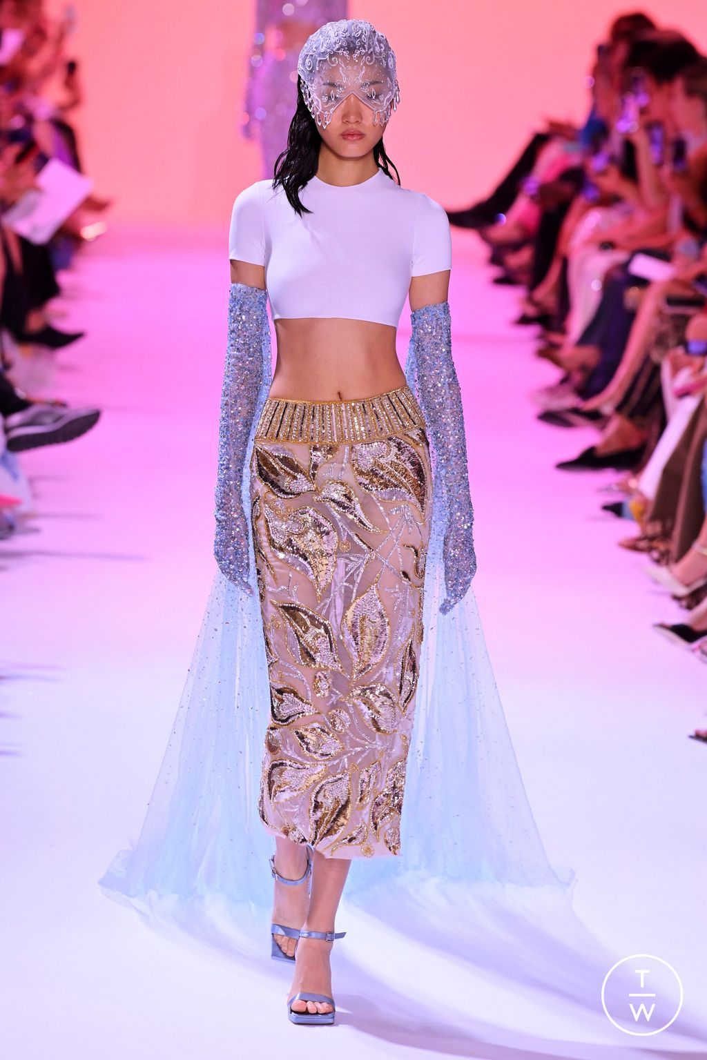 Fashion Week Paris Fall/Winter 2023 look 8 from the Georges Hobeika collection 高级定制