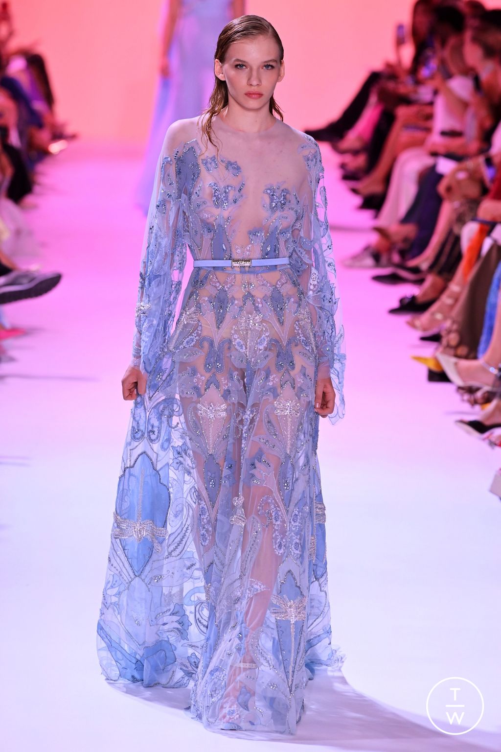 Fashion Week Paris Fall/Winter 2023 look 24 from the Georges Hobeika collection couture