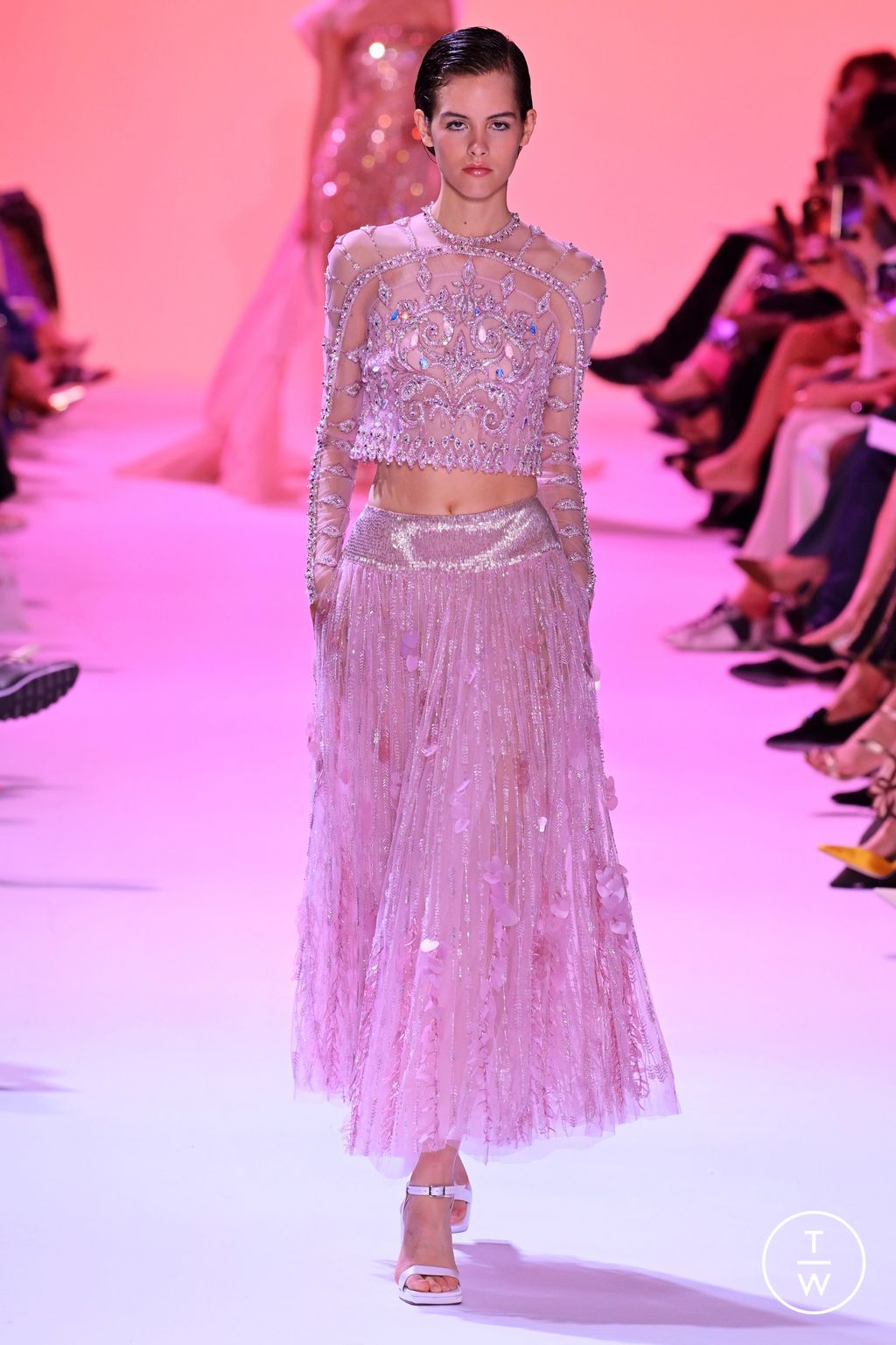 Fashion Week Paris Fall/Winter 2023 look 27 from the Georges Hobeika collection couture