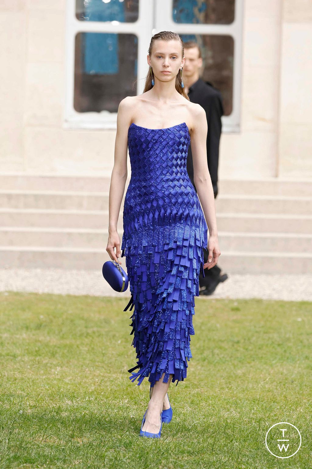 Fashion Week Paris Fall/Winter 2024 look 13 de la collection Georges Hobeika couture