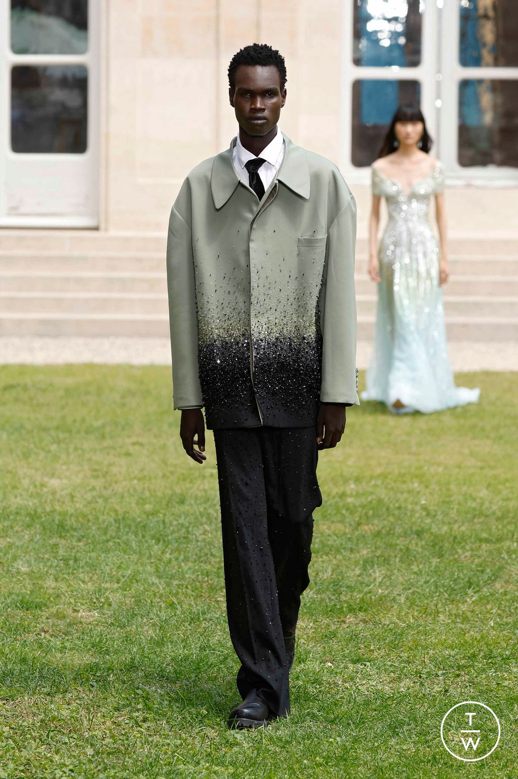 Fashion Week Paris Fall/Winter 2024 look 20 de la collection Georges Hobeika couture