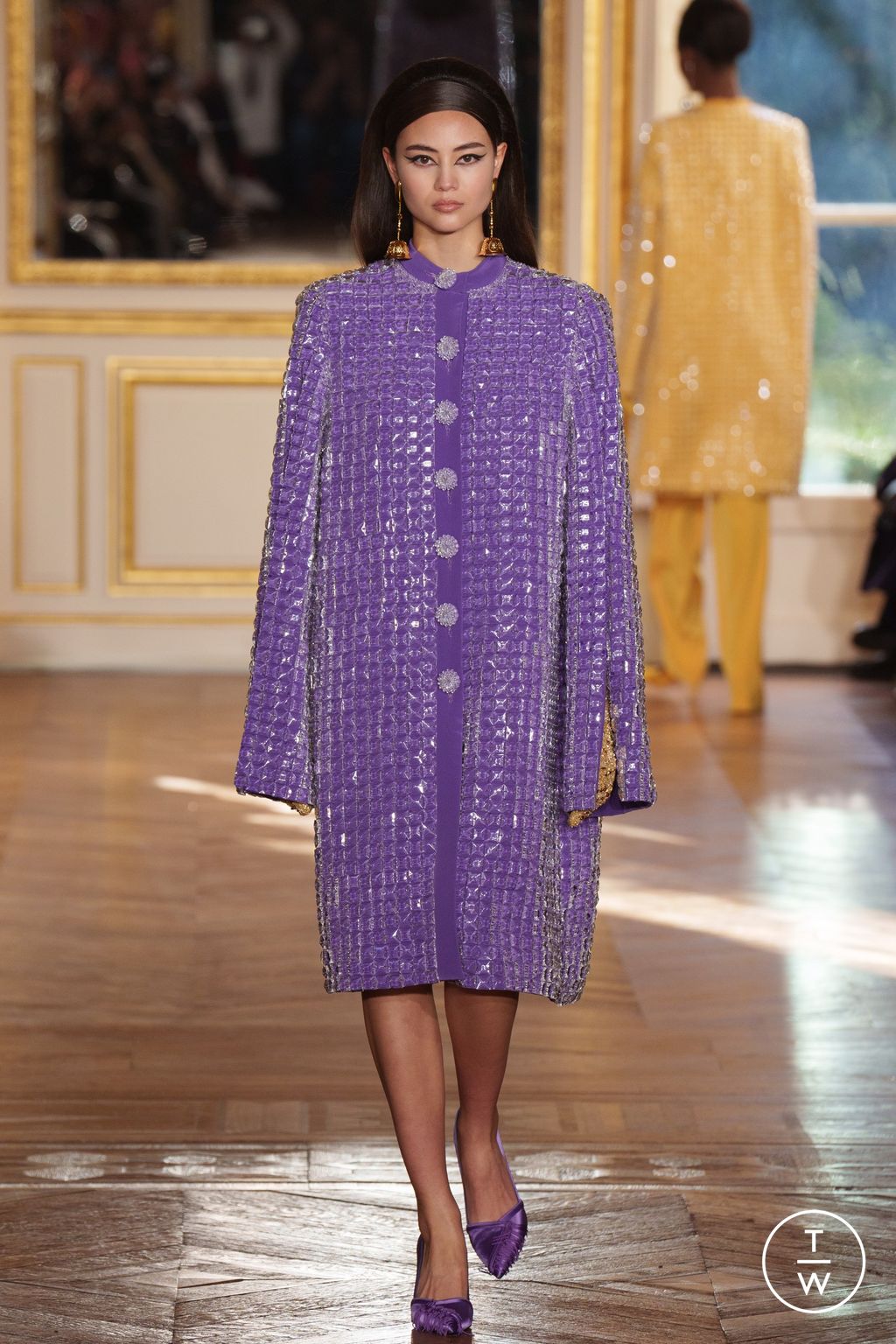 Fashion Week Paris Spring/Summer 2024 look 4 from the Georges Hobeika collection 高级定制
