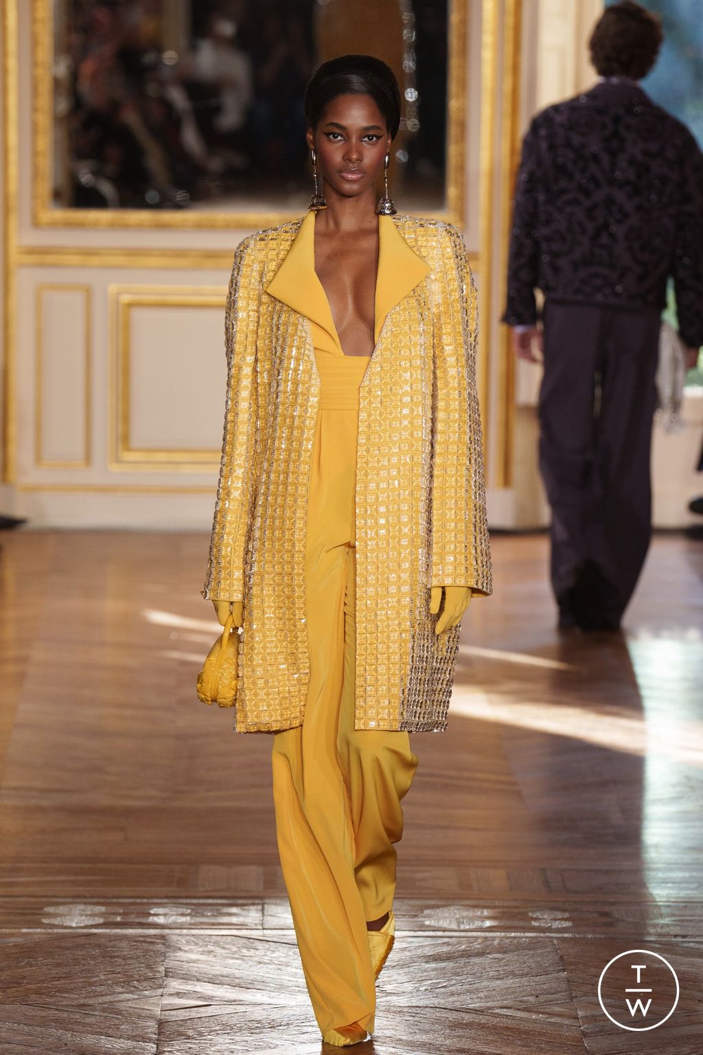 Fashion Week Paris Spring/Summer 2024 look 5 from the Georges Hobeika collection 高级定制