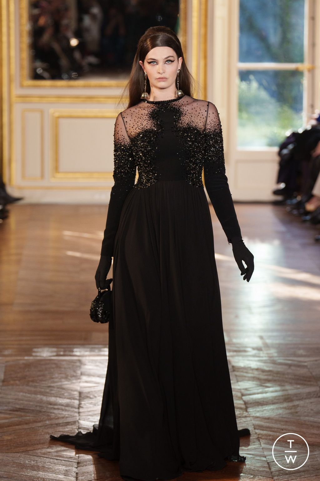 Fashion Week Paris Spring/Summer 2024 look 25 from the Georges Hobeika collection couture
