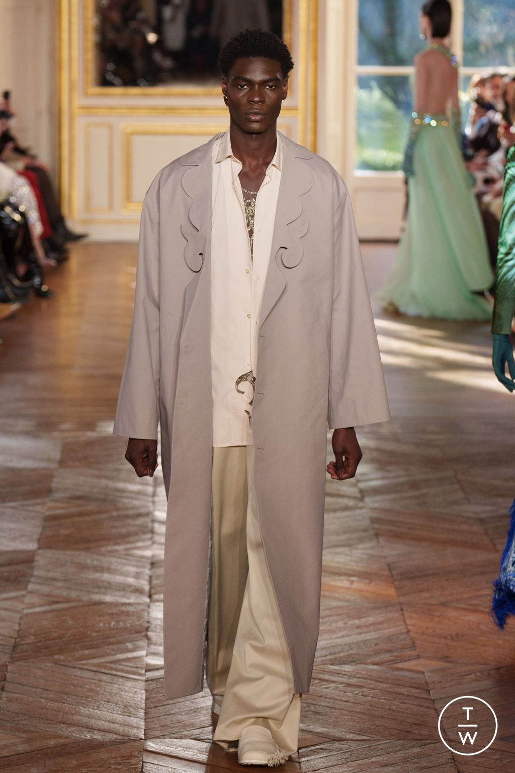Fashion Week Paris Spring/Summer 2024 look 41 from the Georges Hobeika collection couture