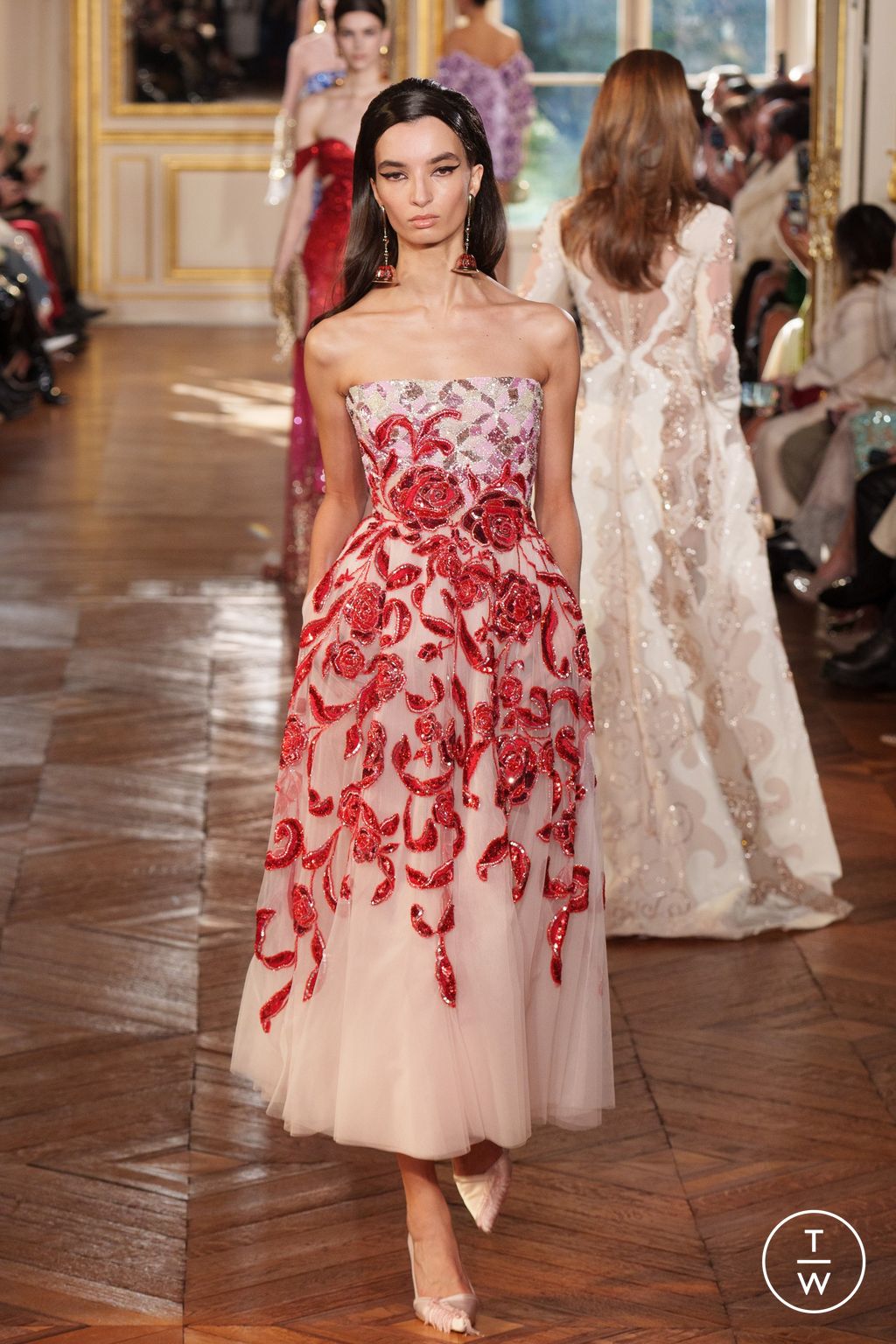 Fashion Week Paris Spring/Summer 2024 look 48 from the Georges Hobeika collection couture