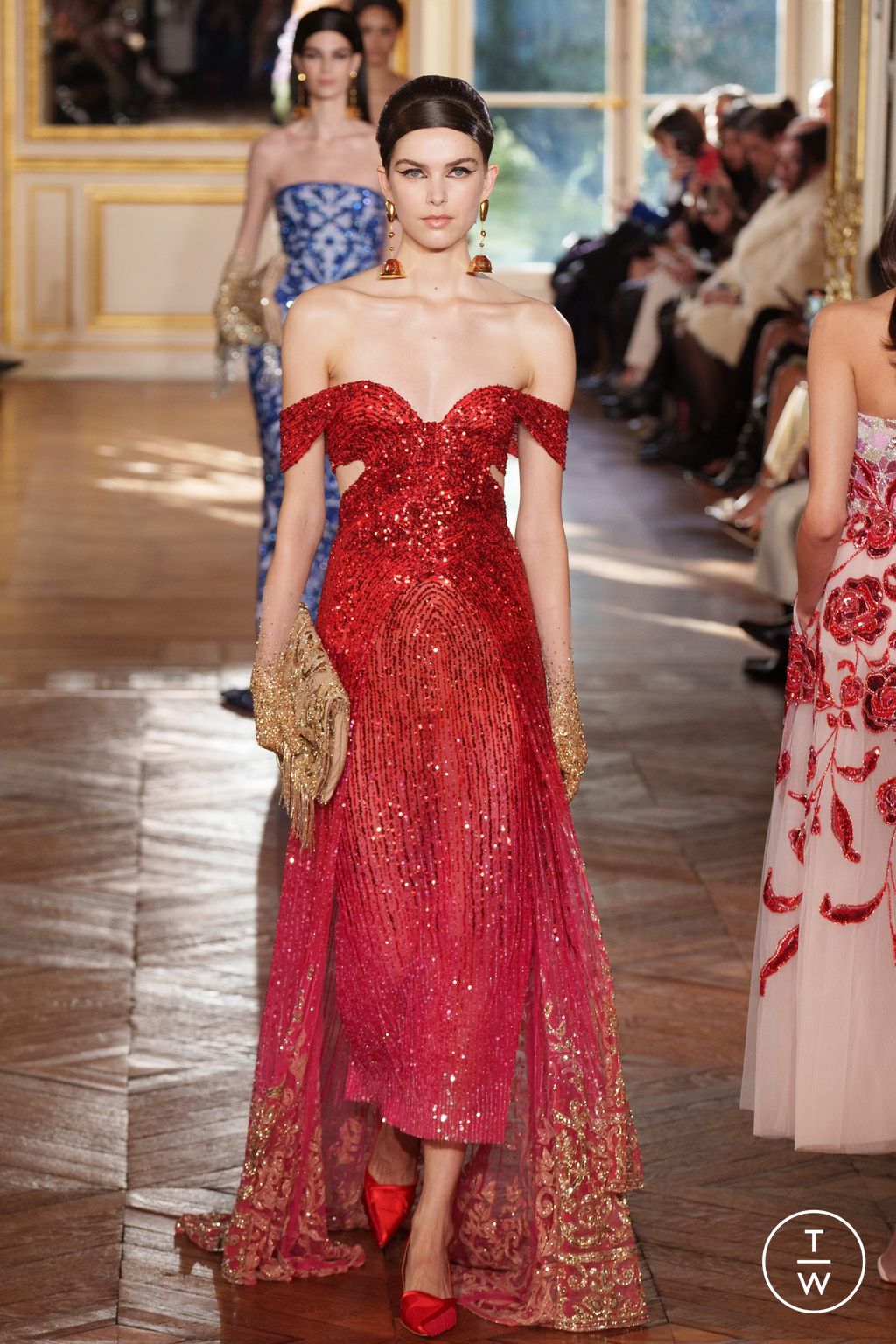 Fashion Week Paris Spring/Summer 2024 look 49 from the Georges Hobeika collection 高级定制