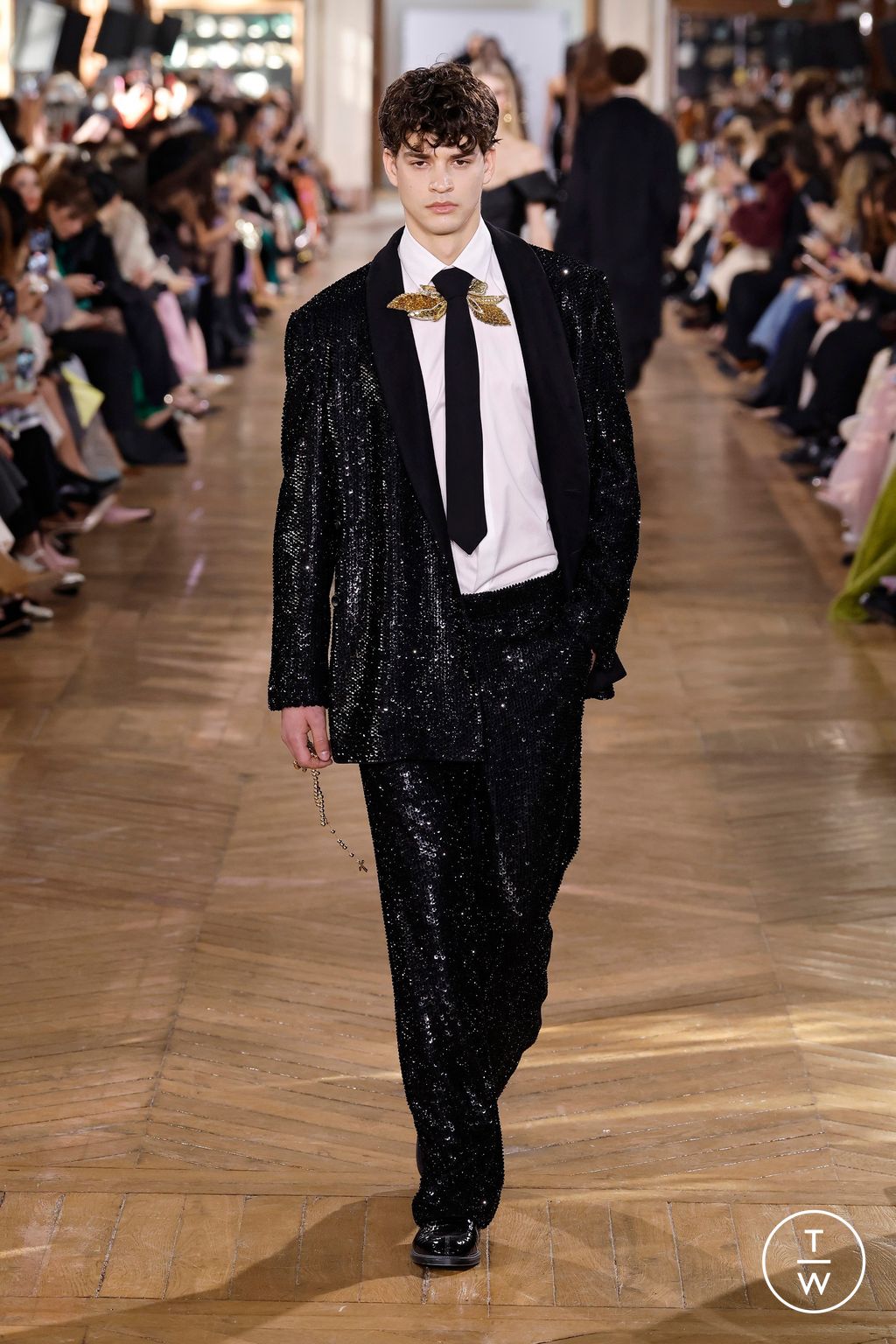 Fashion Week Paris Spring/Summer 2025 look 12 from the Georges Hobeika collection couture