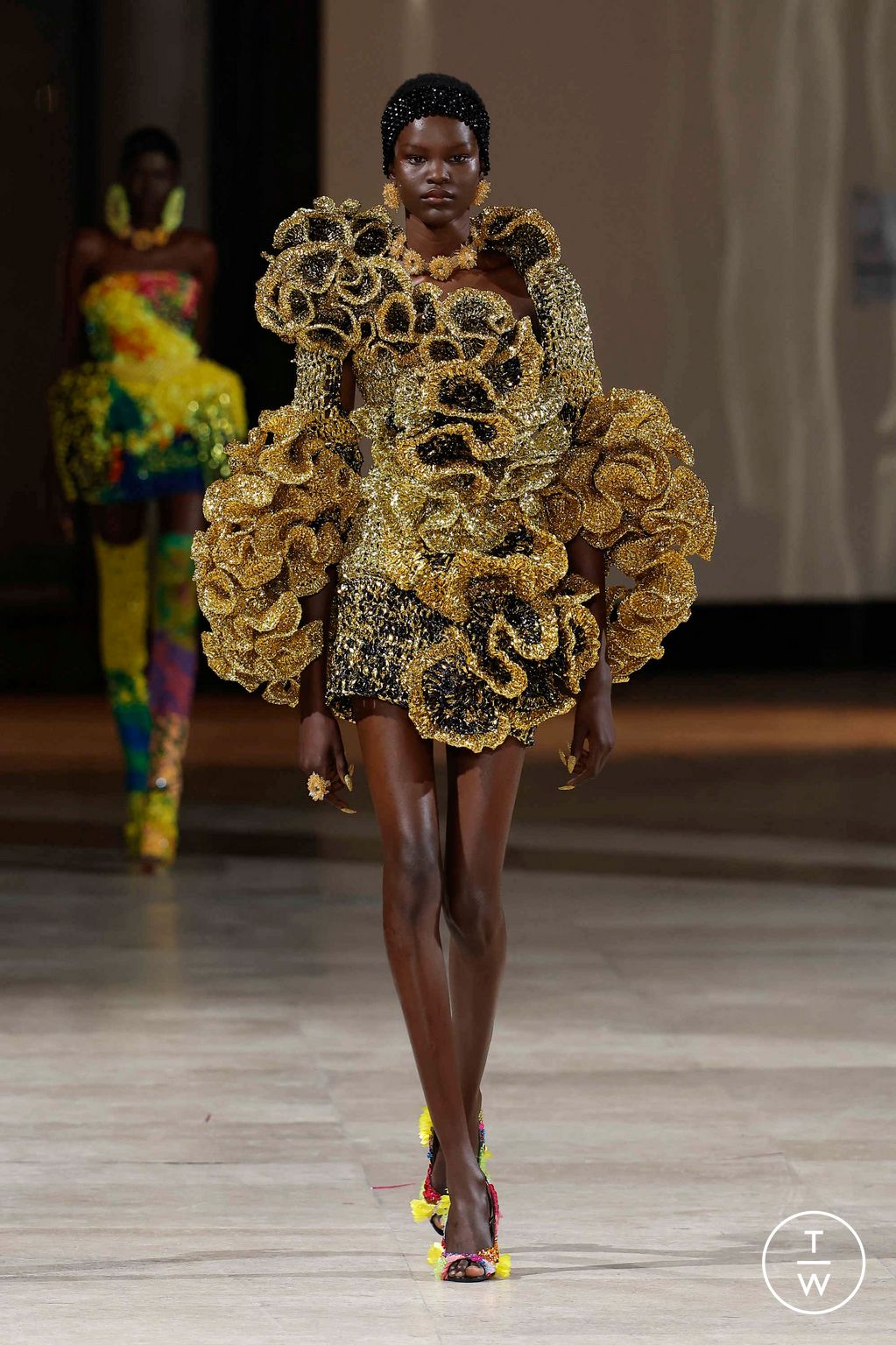 Fashion Week Paris Spring/Summer 2025 look 18 from the Germanier collection 高级定制