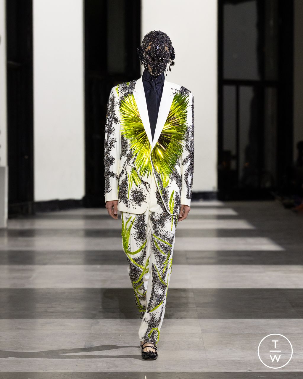 Fashion Week Paris Spring/Summer 2026 look 16 from the Germanier collection couture