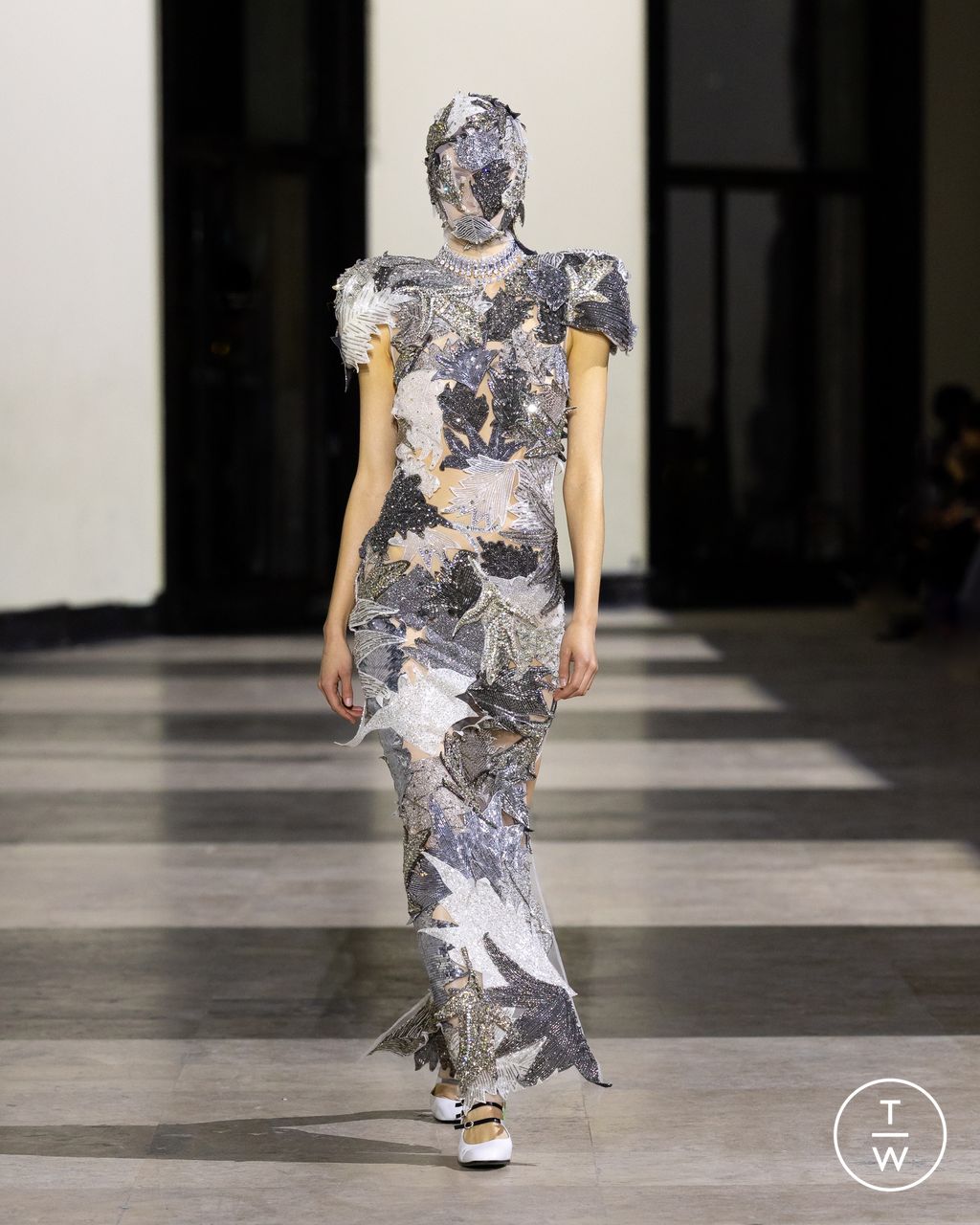 Fashion Week Paris Spring/Summer 2026 look 17 from the Germanier collection couture