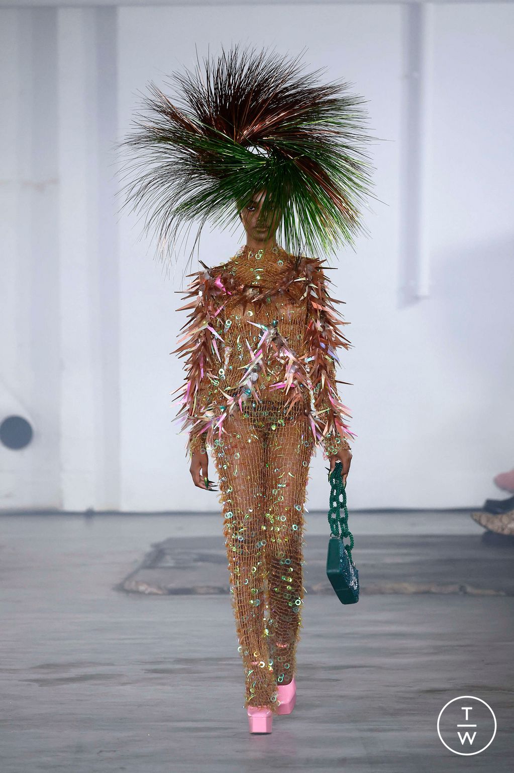 Fashion Week Paris Spring/Summer 2025 look 10 from the Germanier collection womenswear