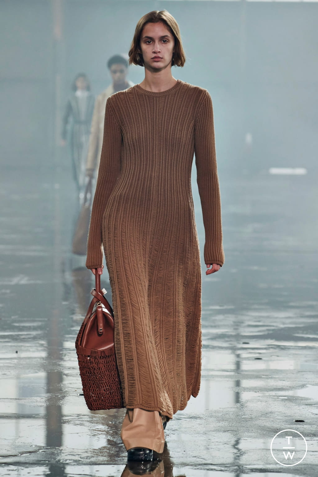 Fashion Week New York Fall/Winter 2021 look 4 from the Gabriela Hearst collection womenswear