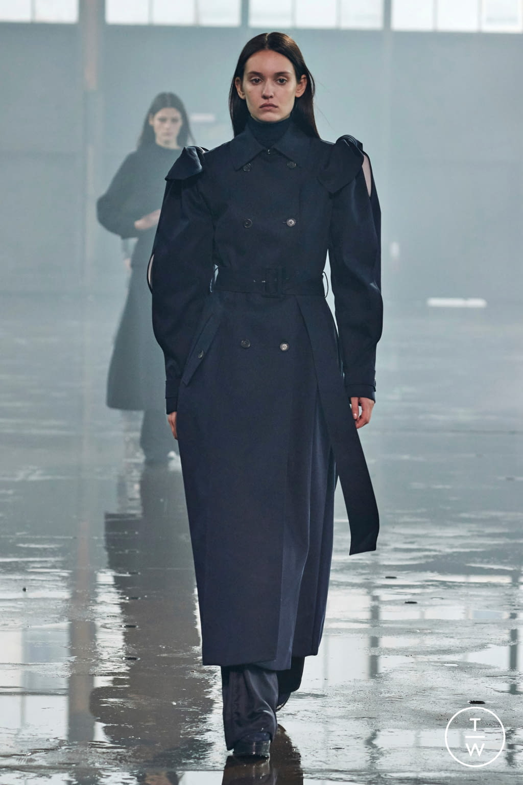 Fashion Week New York Fall/Winter 2021 look 16 from the Gabriela Hearst collection 女装