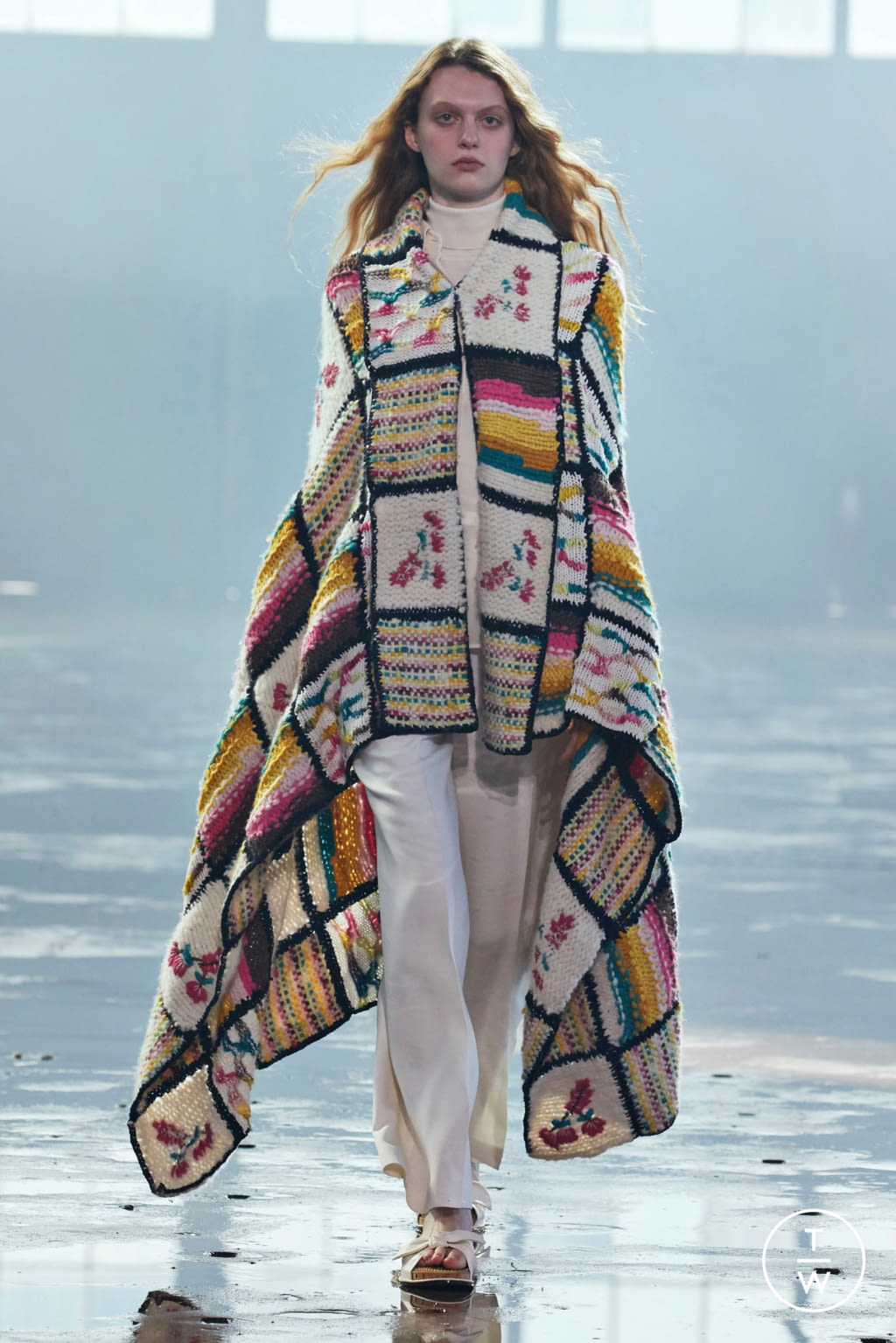 Fashion Week New York Fall/Winter 2021 look 22 from the Gabriela Hearst collection 女装