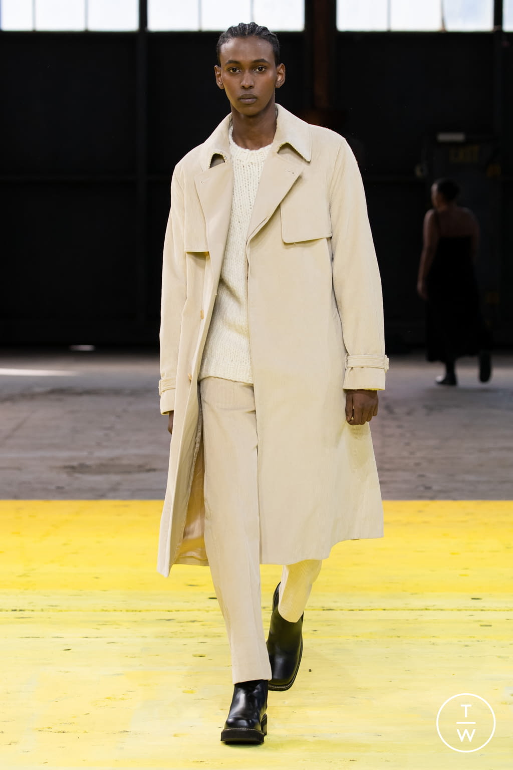 Fashion Week New York Fall/Winter 2022 look 28 from the Gabriela Hearst collection womenswear